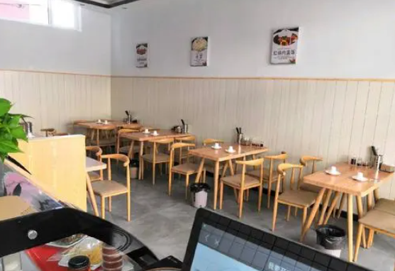 加盟还是独立开店？——水饺店经营模式选择