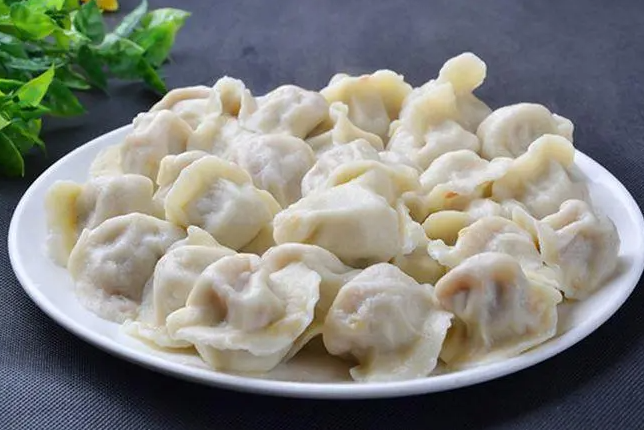 开一家手工水饺店加盟费多少钱一个月?全面揭秘手工水饺加盟店的投资成本! 开一家手工水饺店加盟费多少钱一个月?全面揭秘手工水饺加盟店的投资成本!