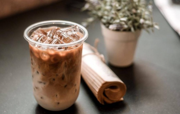 奶茶店加盟要多少费用呢？成本不止设备和材料！