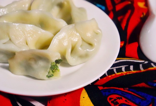 水饺店加盟多少钱？教你轻松开启创业之路！