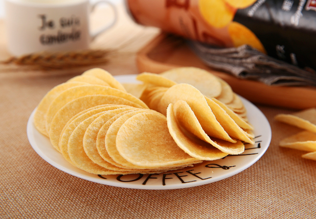 如何评估零食店加盟投资成本？