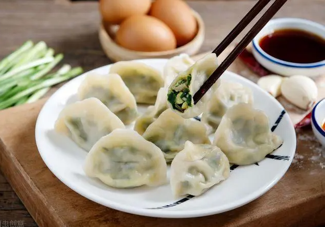 开一家水饺馆加盟，创业者一个月需要花费多少？