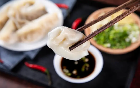 手工水饺餐厅加盟费多少钱？探寻餐厅加盟费背后的经营之道