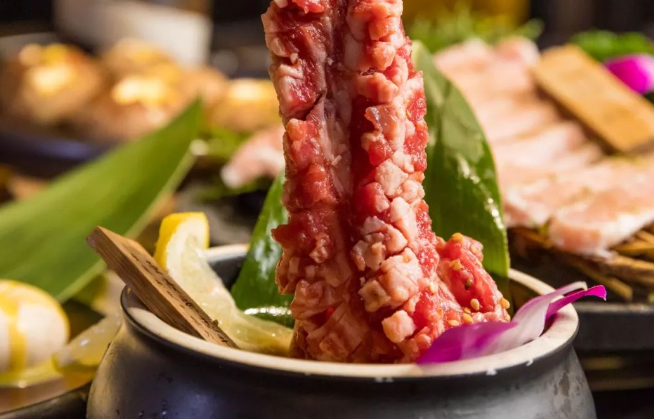 开烧肉店大揭秘：资金成本分解及风险控制