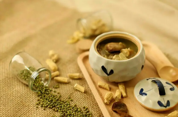 药膳养生加盟费多少钱合适？探寻药膳养生加盟的投资与商机