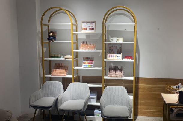 开创美丽梦想之路——解析美甲美睫店创业投资成本