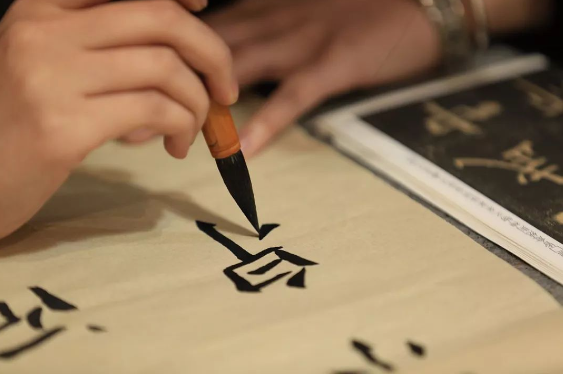 书法练字班加盟费多少钱？探索书法练字班的创业机会与投资成本