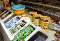 开零食加盟店财富事业双丰收