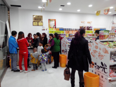 一扫光解析：零食店加盟好吗