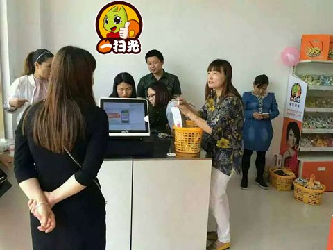 开一扫光零食店好不好?营养美味受欢迎